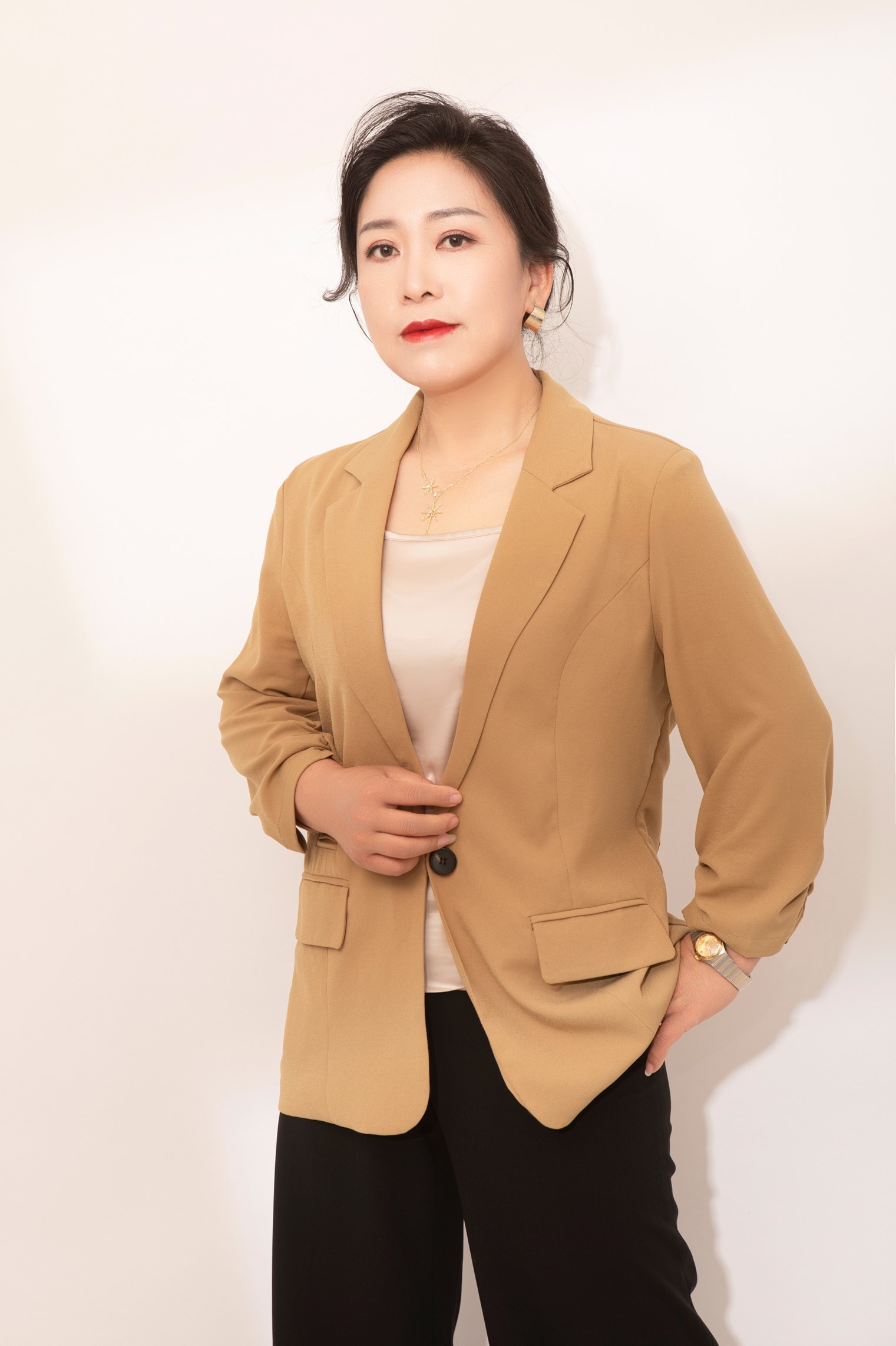 保险菁英说｜长城人寿李文君：18年深耕，从“卖保单”到“守承诺”，理赔不是保险终点，是兑换价值的起点